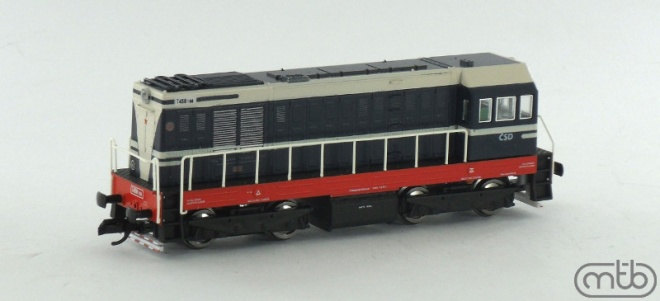 Diesel locomotive T458-1186<br /><a href='images/pictures/MTB/80040.jpg' target='_blank'>Full size image</a>